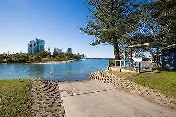 Broadwater Tourist Park Hotel Southport 2*,