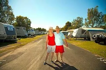 Broadwater Tourist Park Hotel Southport