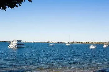 Broadwater Tourist Park Hotel Southport